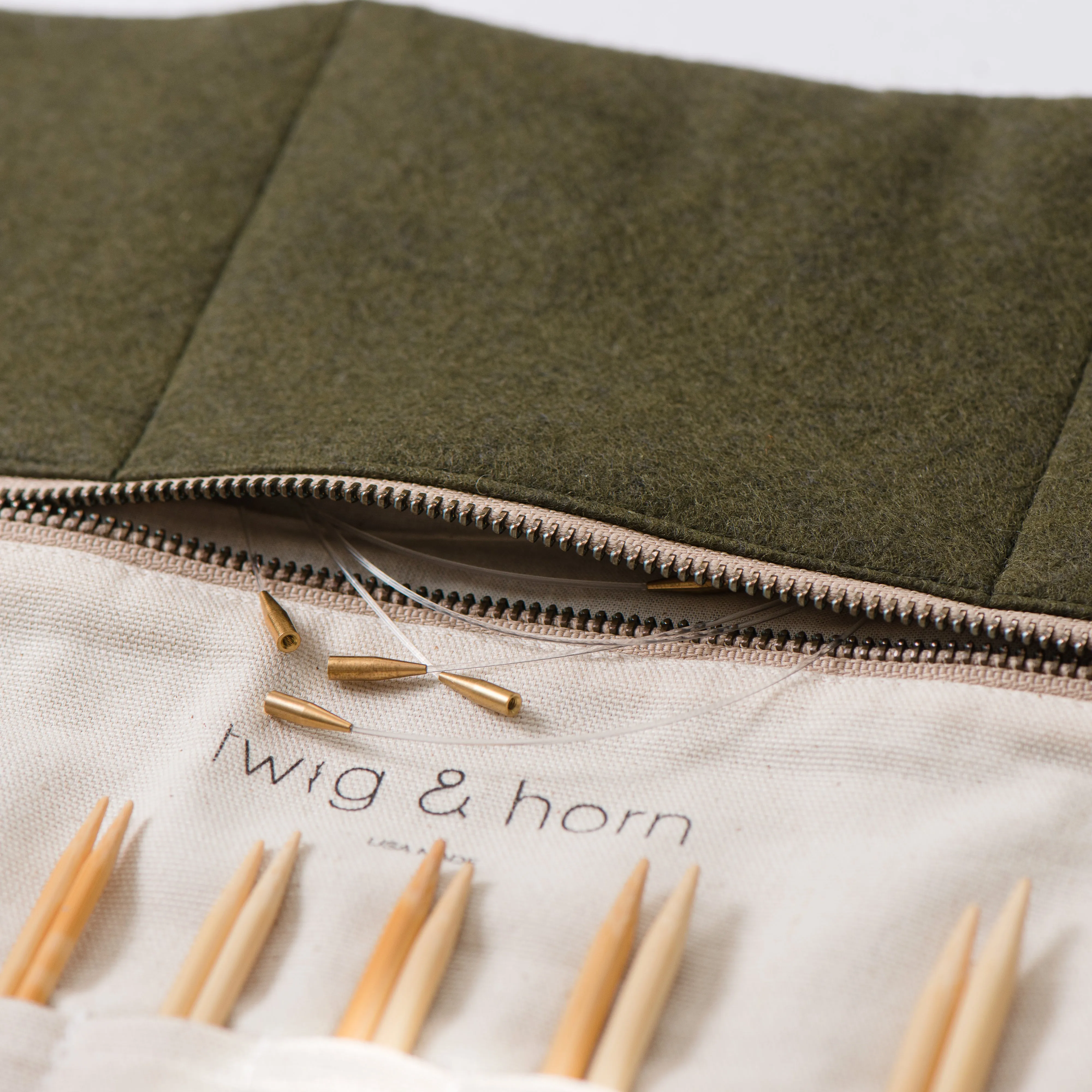 standard wool interchangeable needle case